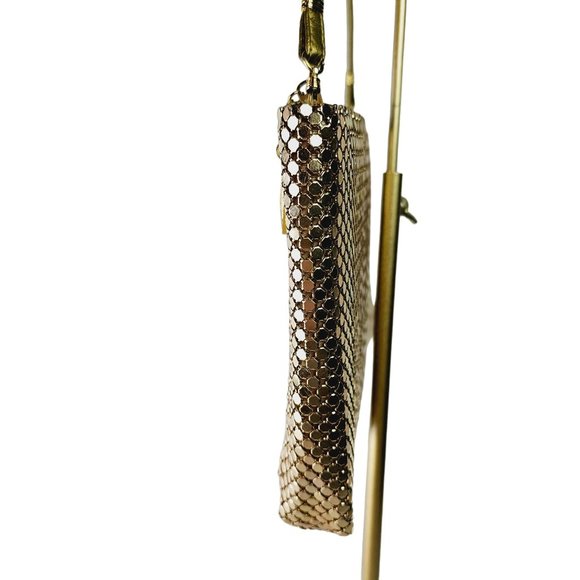 Vintage 1980's Whiting and Davis Gold Metal Mesh High Rise Convertible Crossbody - Picture 4 of 7
